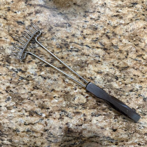 VINTAGE Cutco Mix-Stir Whisk, Stainless Steel Coil Thermo-Resin Handle, Eggs etc - Picture 2 of 10